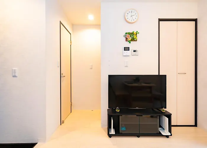 5, Kikukawa, Entire House For Rent